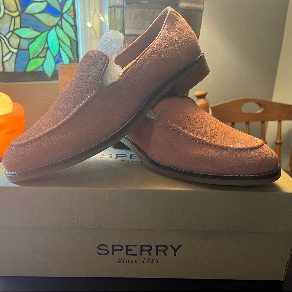 Sperry Fairpoint Suede Rose Loafer (NIB)-Size 9